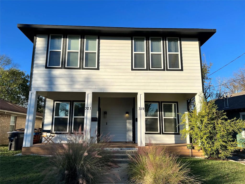 319 W Page Avenue, Dallas
