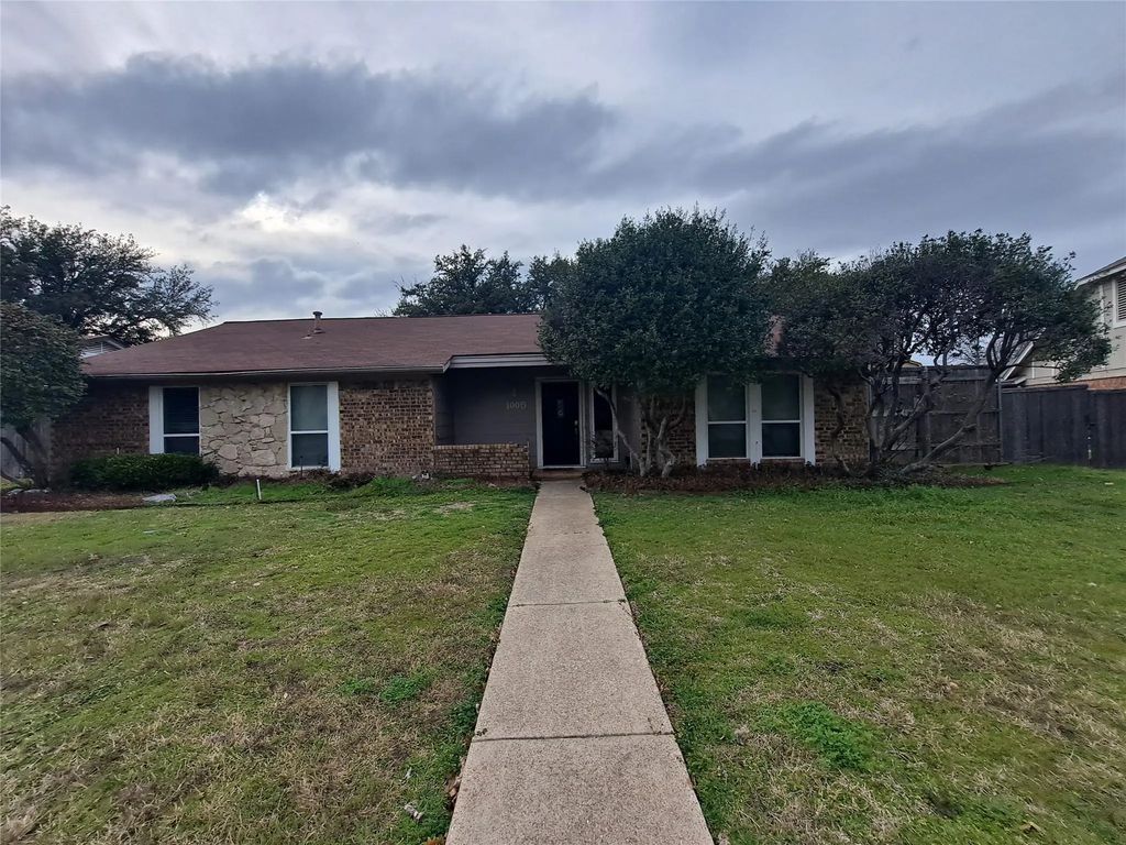 1005 Harness Lane, Richardson