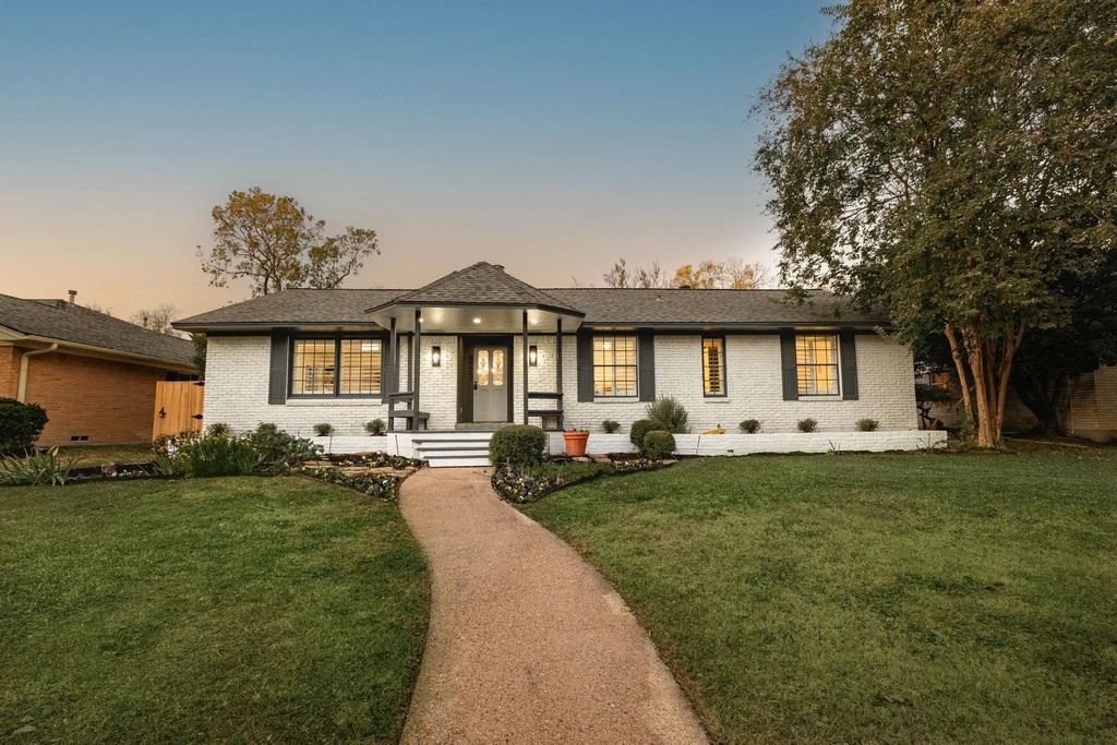 9723 Broken Bow Road, Dallas