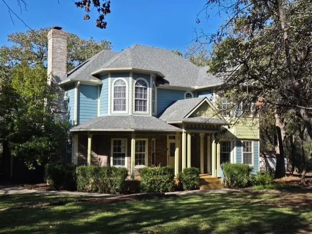 613 Seals Road, Bartonville