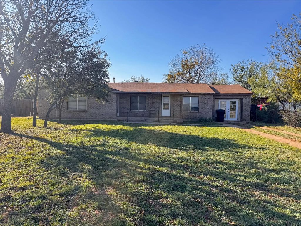 2430 Maple Street, Abilene