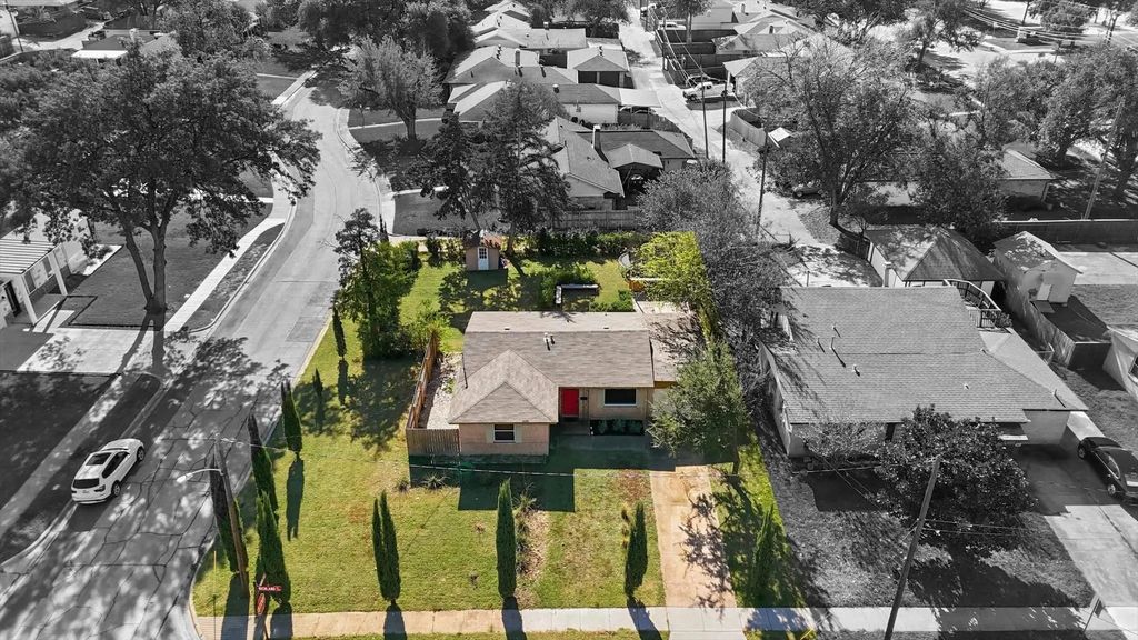 2776 Richland Avenue, Farmers Branch