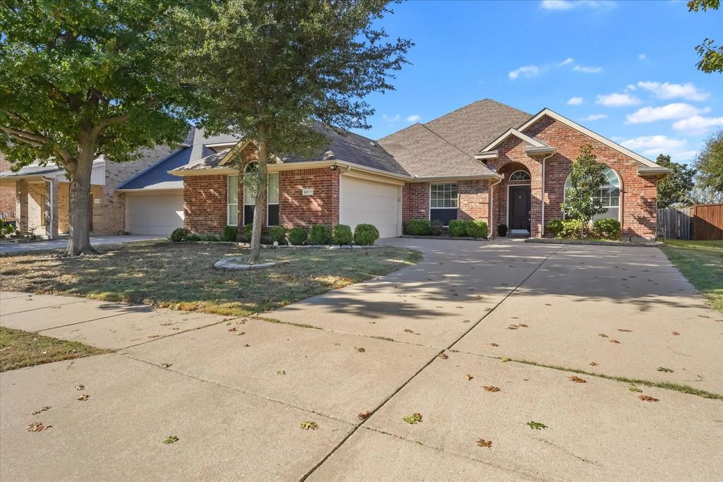 12811 Greenhaven Drive, Frisco