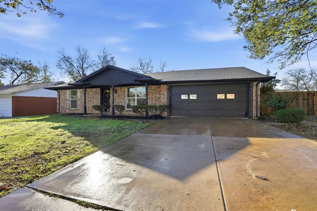 3848 Oak Haven Drive, Forest Hill