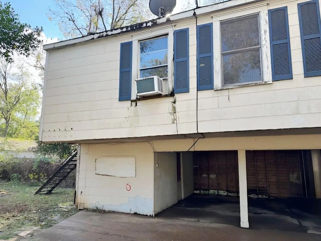 647 Kirby Place, Shreveport