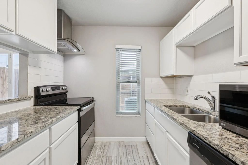 4039 Cole Avenue 106, Dallas