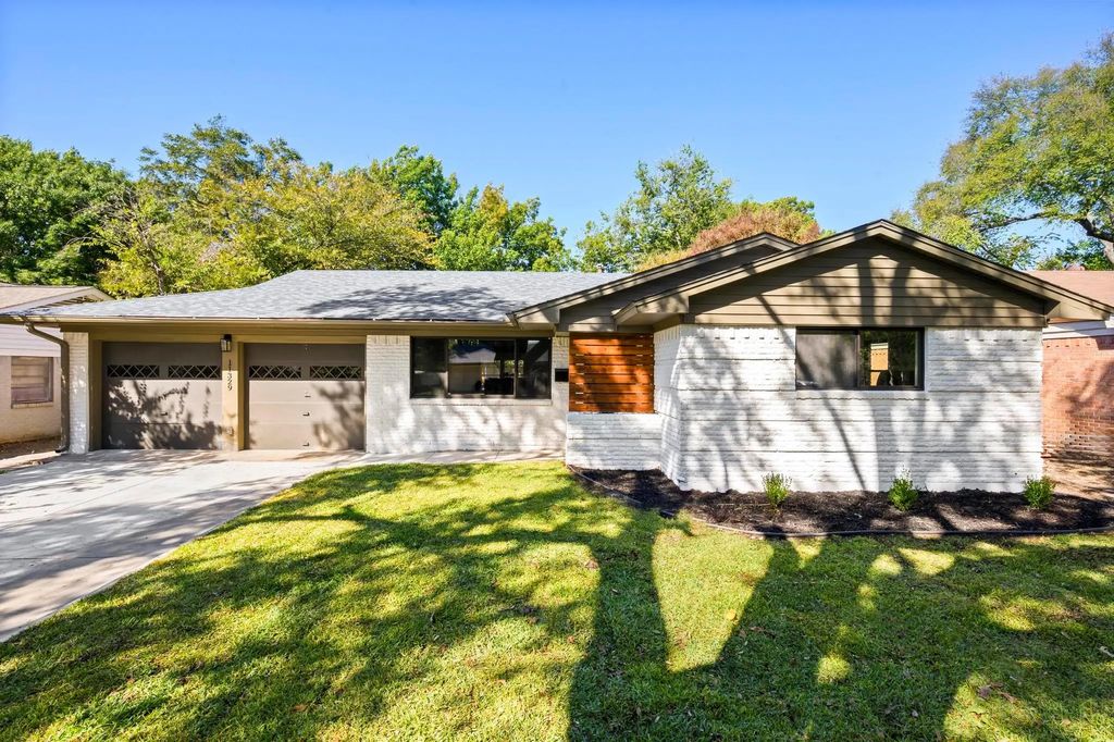11329 Earlywood Drive, Dallas