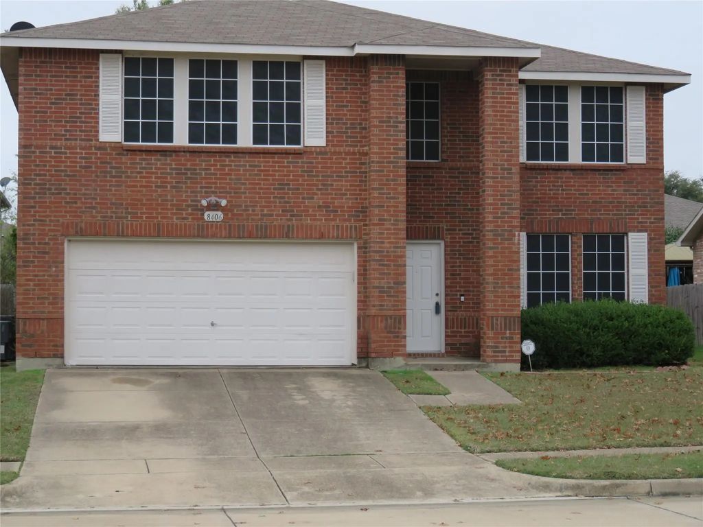 8406 Paxton Run Court, Arlington
