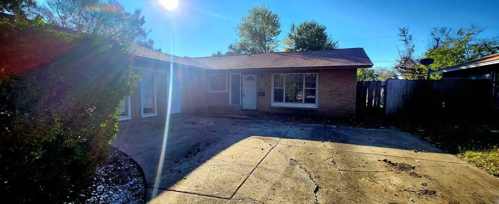 8034 Greenhollow Lane, Dallas