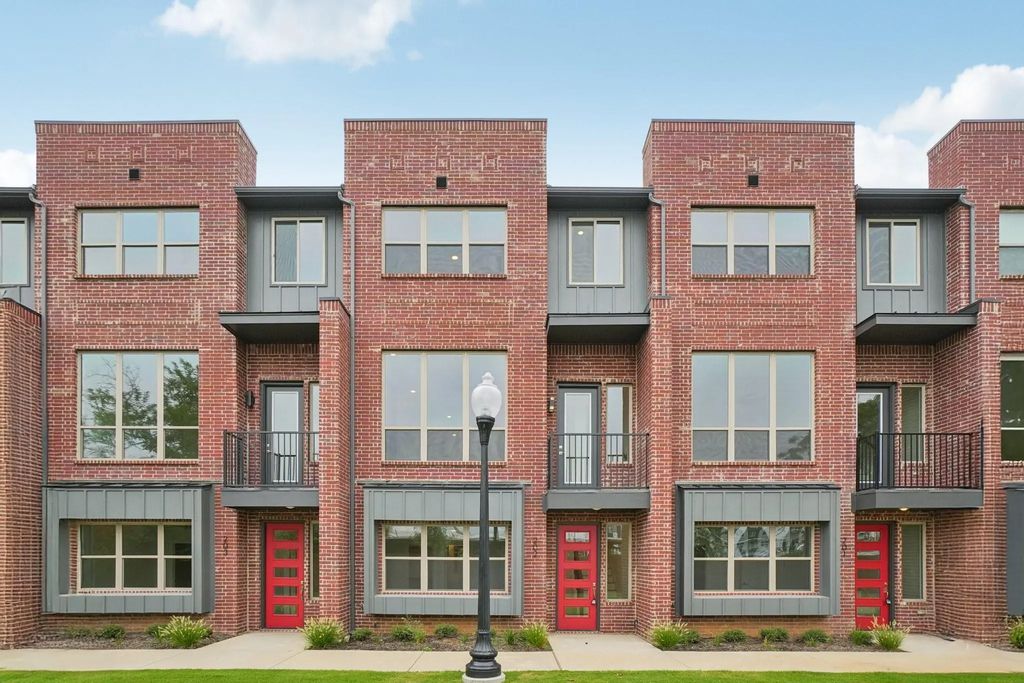 13351 Goodland Street 202, Farmers Branch