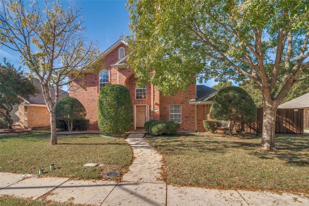 1202 Morrow Lane, Allen