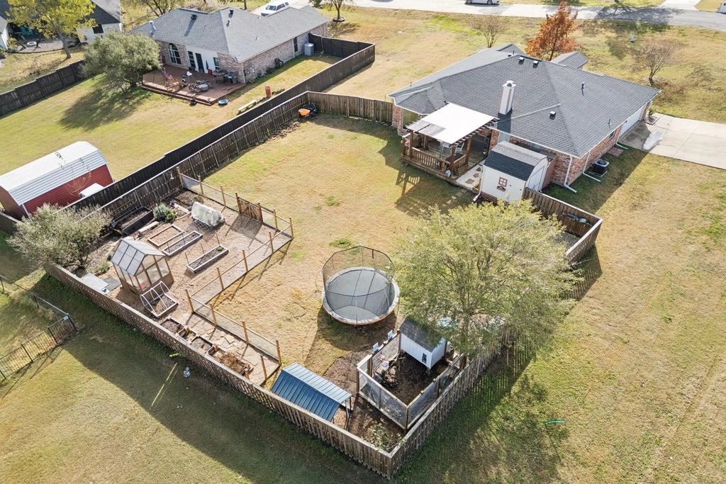109 Hillside Drive, Celina