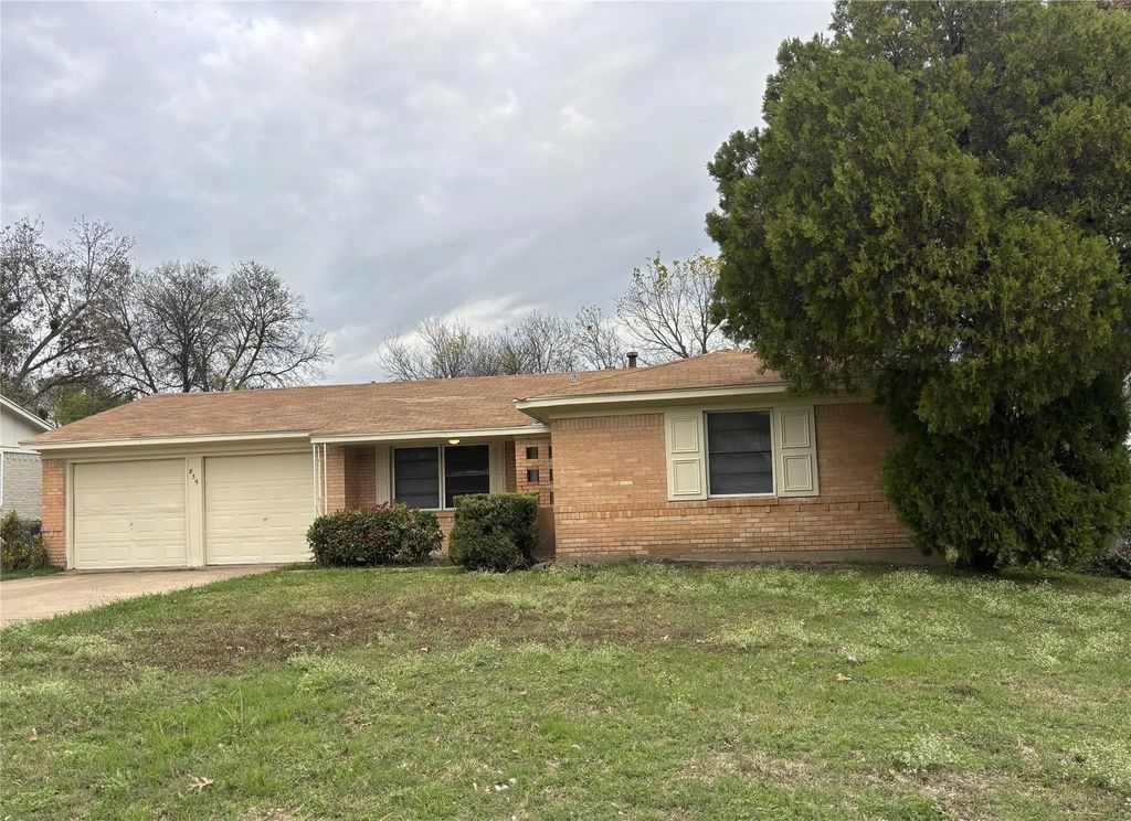 839 Jadewood, Dallas