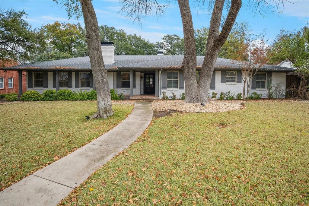 11460 Parkchester Drive, Dallas