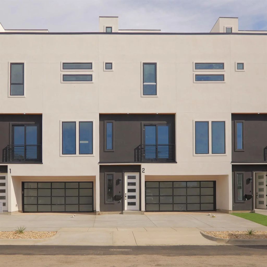 4200 Munger Avenue 1, Dallas