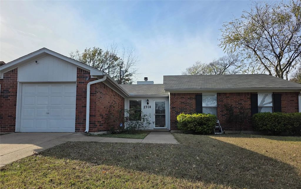 1731 Cliffcrest Drive, Duncanville