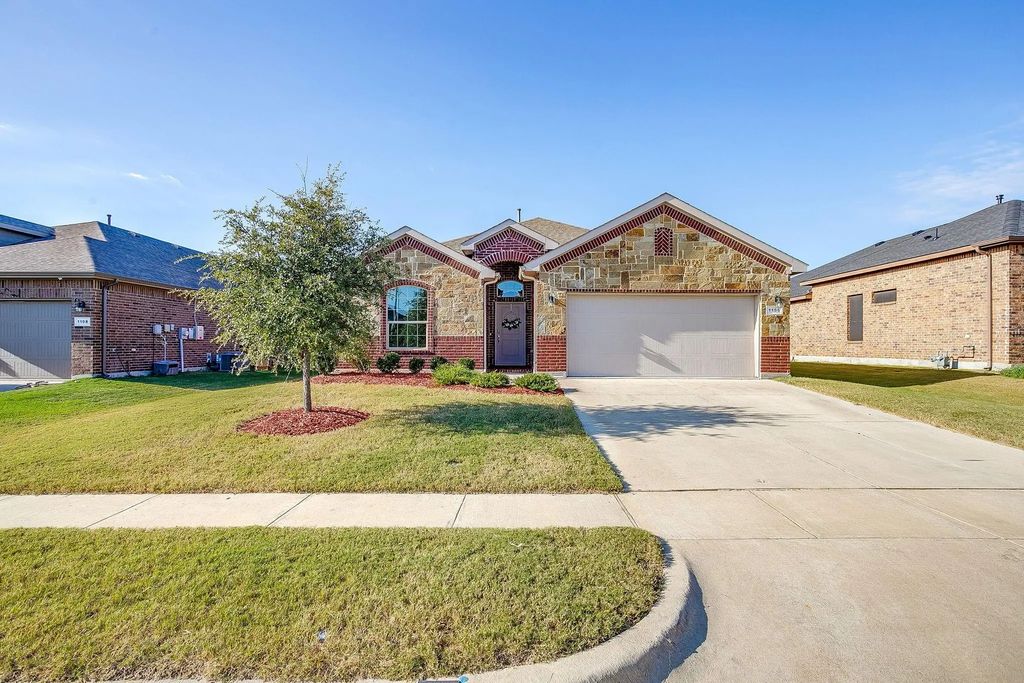 1106 Tiburon Trail, Cleburne