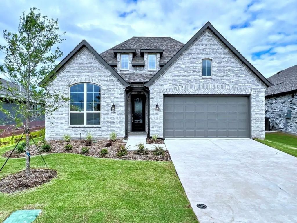 932 Highberry Drive, Anna