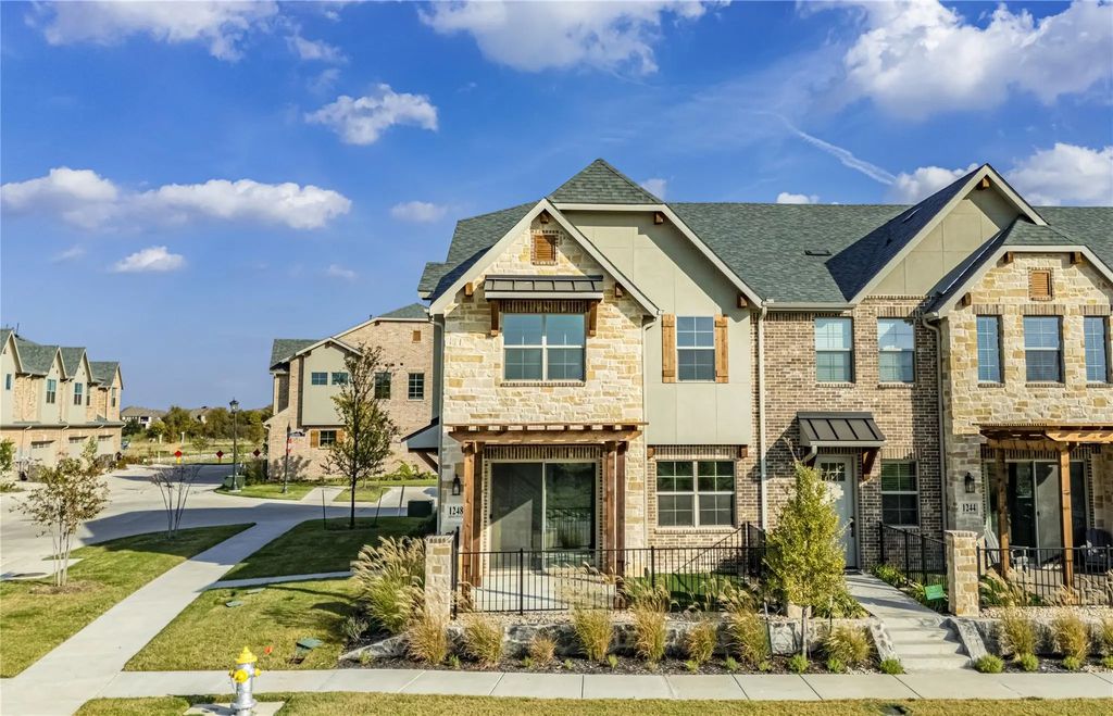 1248 Armstrong, The Colony