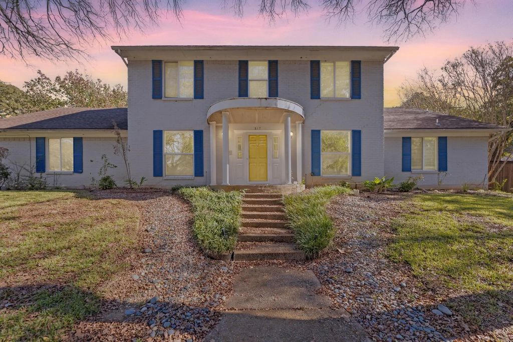 817 Sylvan Drive, Fort Worth