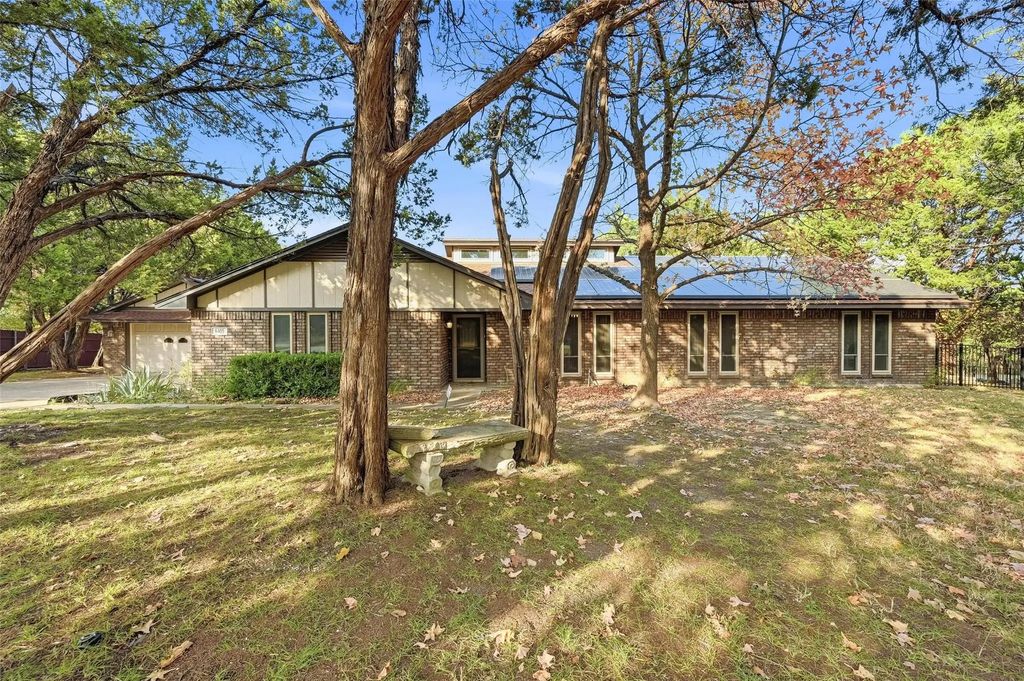 6405 W Red Bird Lane, Dallas