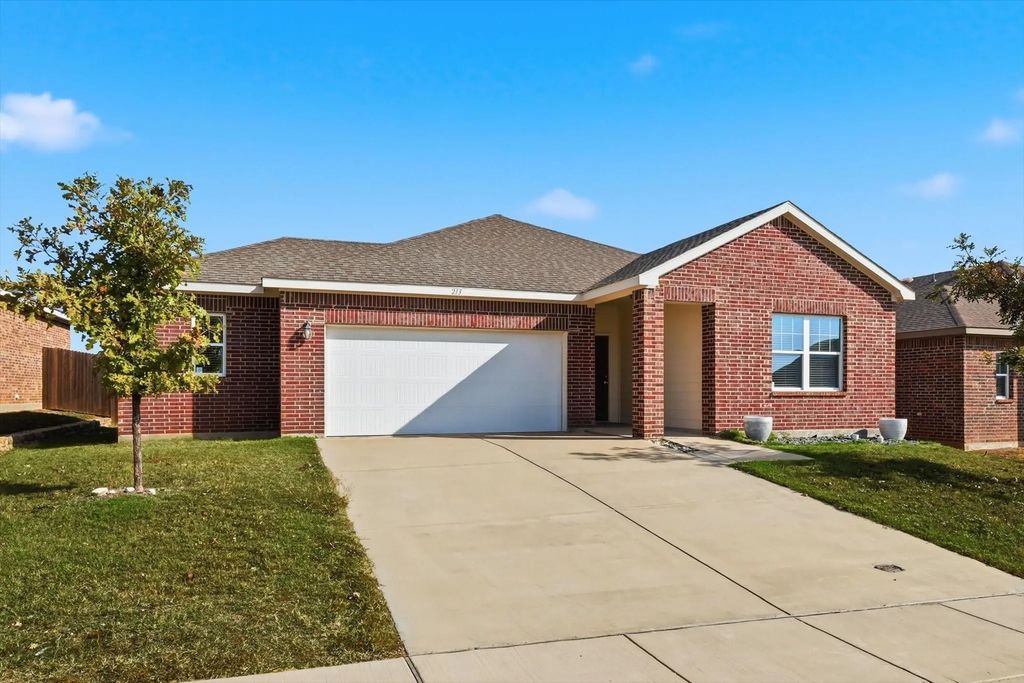 213 Frio River Road, Glenn Heights