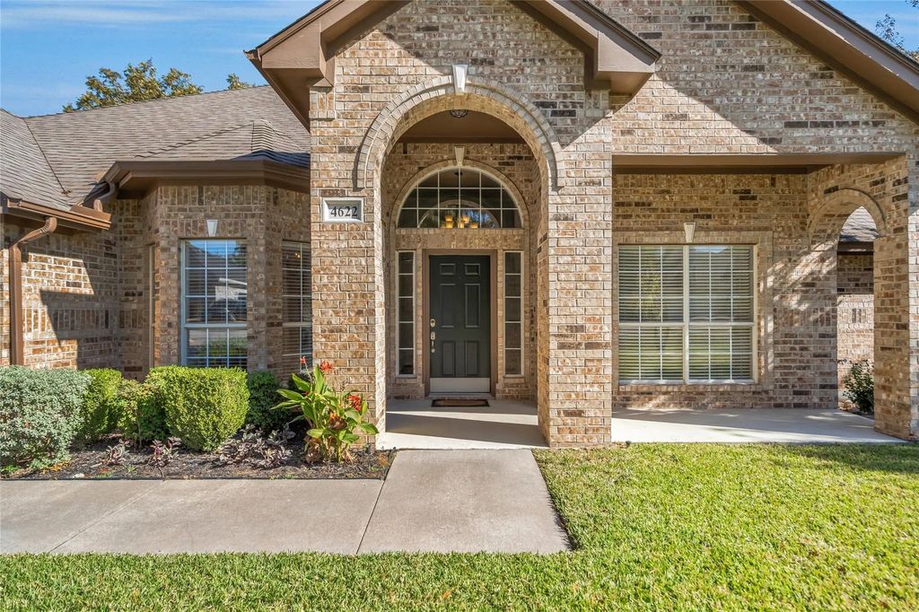 4622 Hackberry Street, Flower Mound