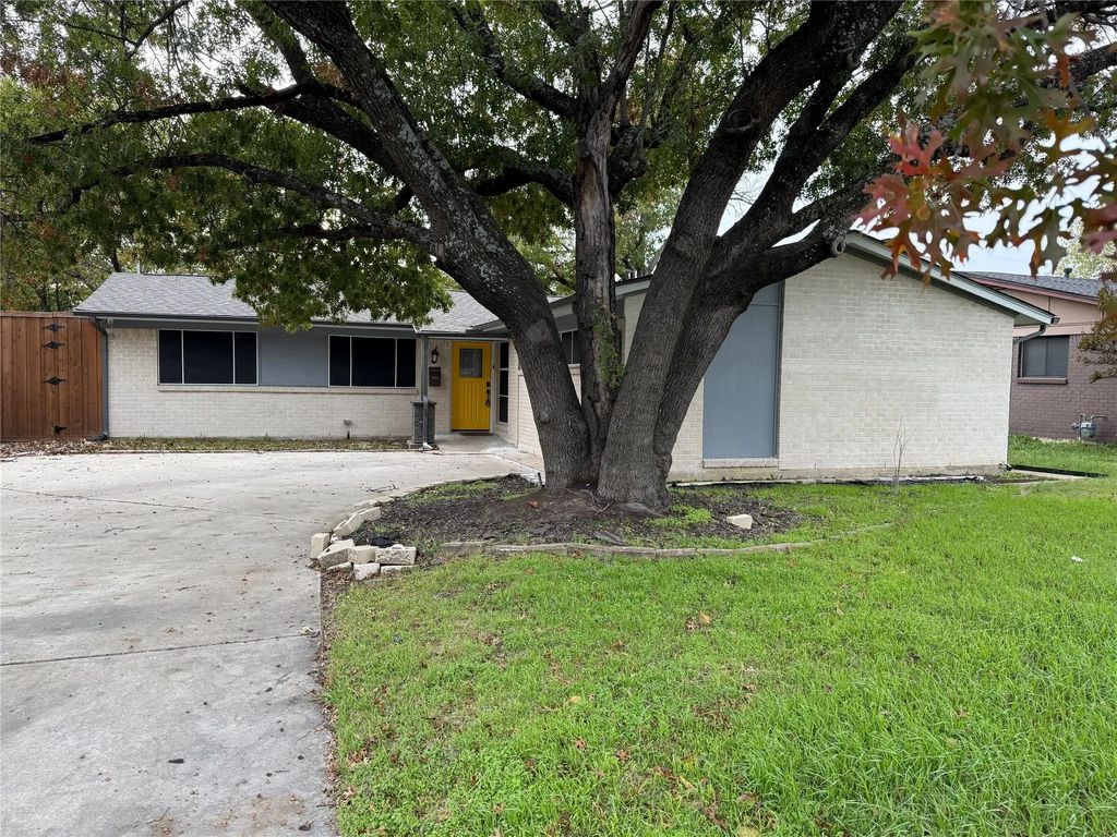 2847 W Rochelle Road, Irving