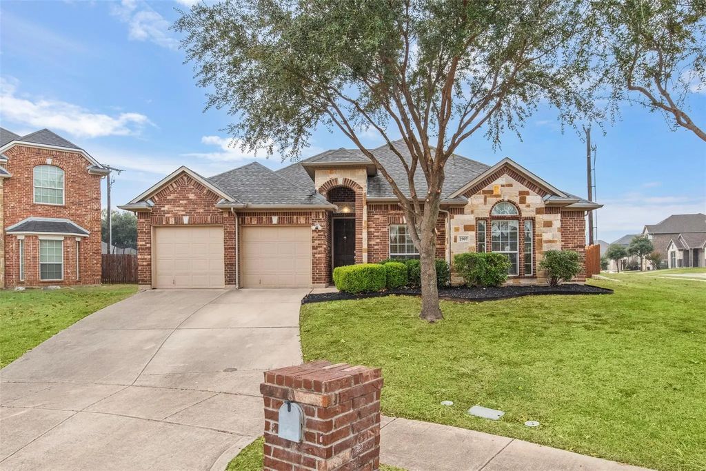 2907 Crystal Way, Grand Prairie