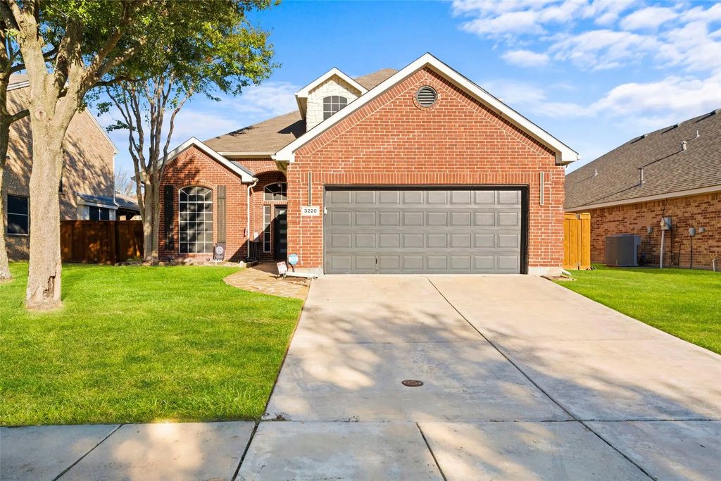 3220 Serpis, Grand Prairie