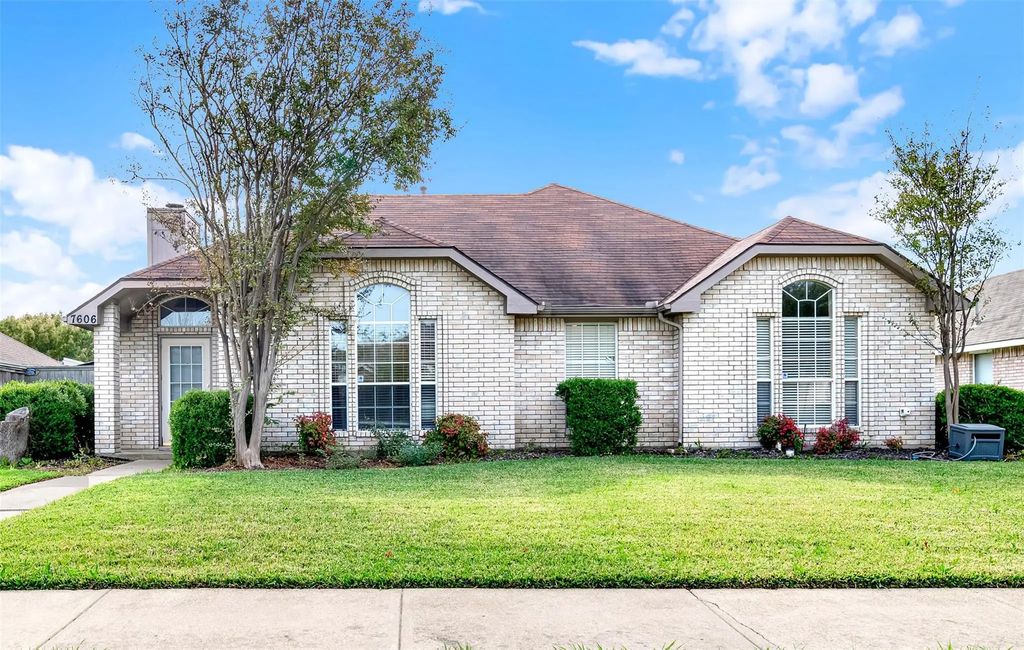 7606 Munich Drive, Rowlett