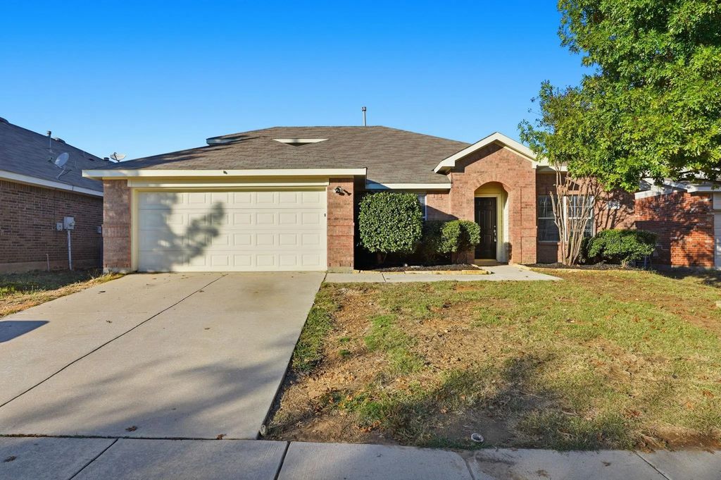 1409 Pheasant Run Trail, Fort Worth