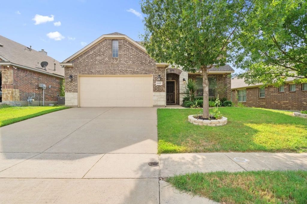 12437 Lonesome Pine Place, Fort Worth