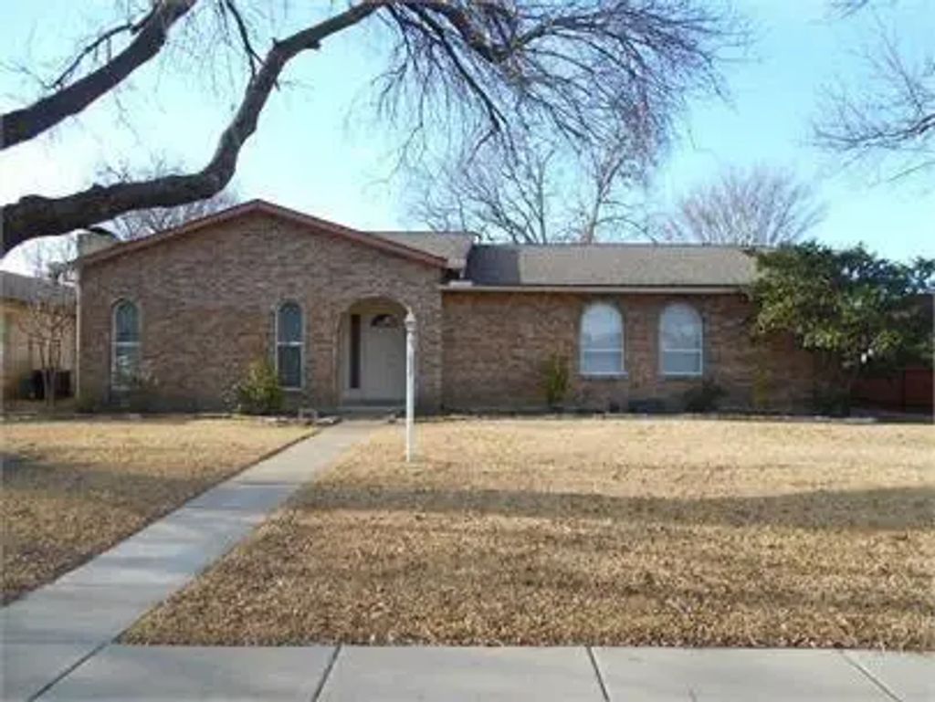 3315 Kensington Drive, Mesquite