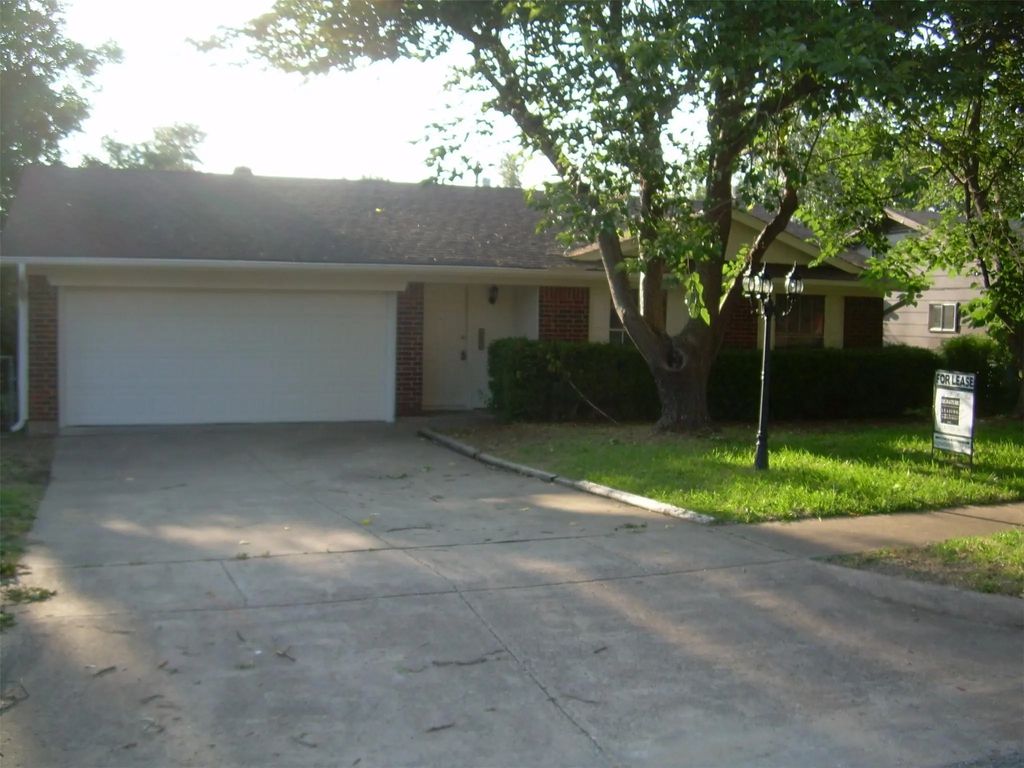 2646 Concord Lane, Lancaster
