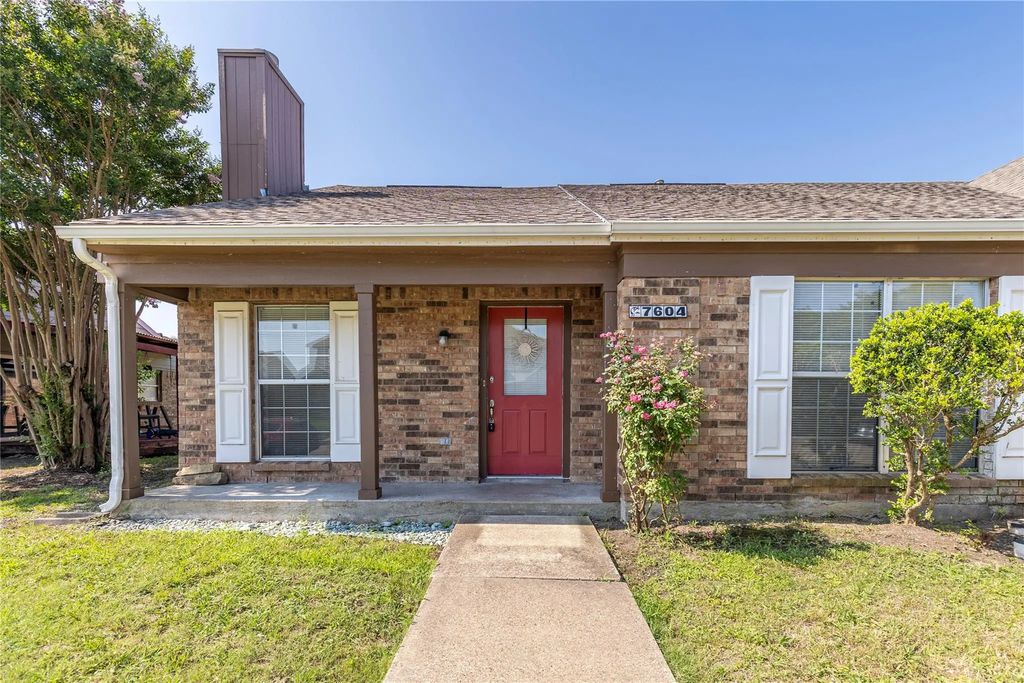 7604 Cousteau Drive, Rowlett