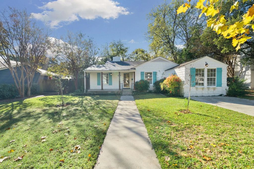 6333 Locke Avenue, Fort Worth