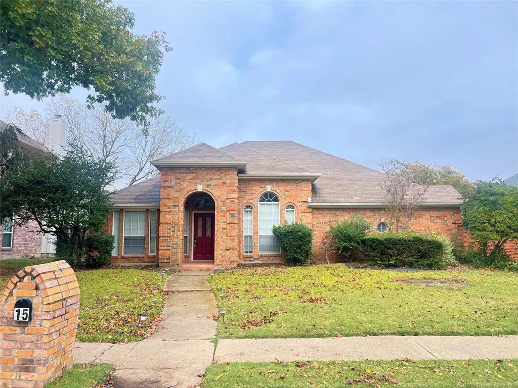 15 Heritage Way, Allen
