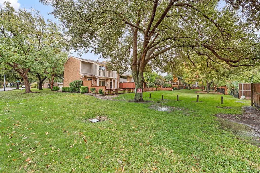 2900 Shady Lake Circle, Carrollton
