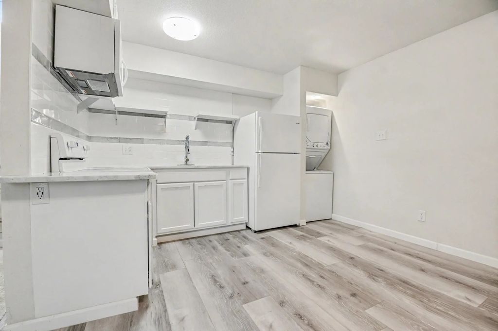 9815 Walnut Street H306, Dallas