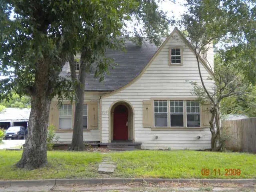 1520 W 4th Avenue, Corsicana