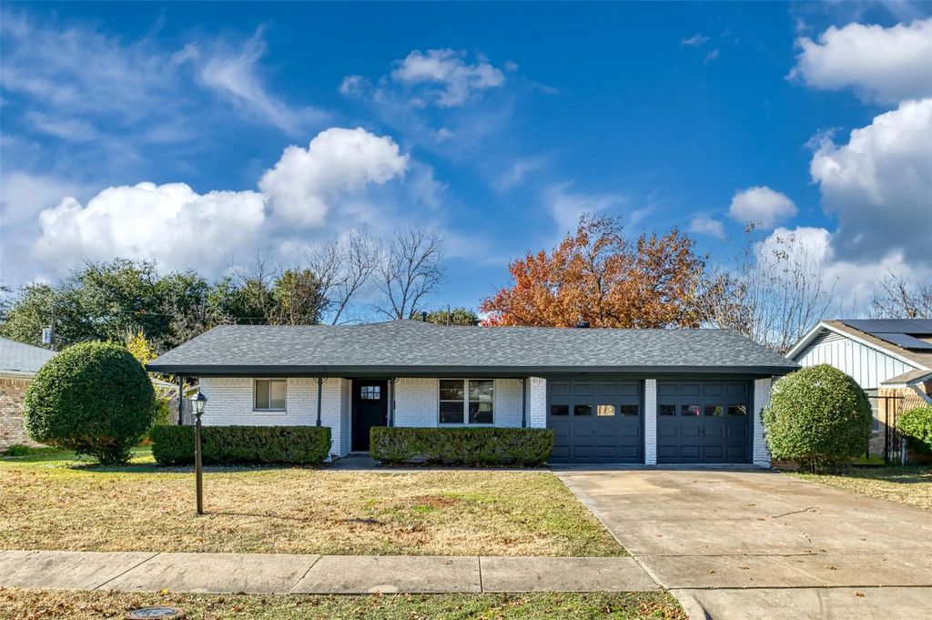 2130 Lemart Street, Grand Prairie
