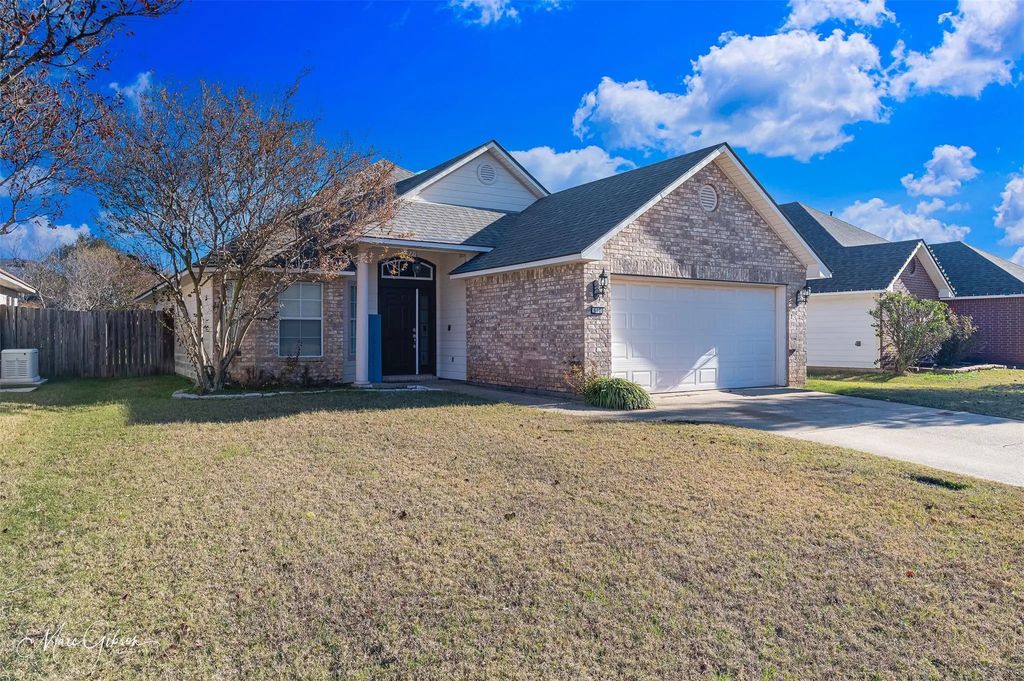 610 Whitefield Lane, Bossier City