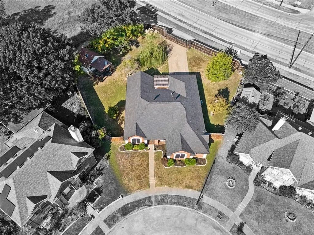 1701 Prairie Creek Court, Garland