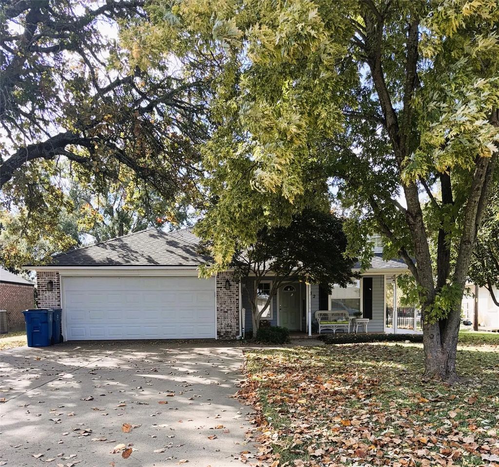 32 Shoreline Drive, Star Harbor