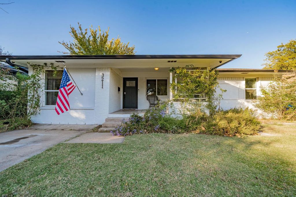 3211 Crest Ridge Drive, Dallas