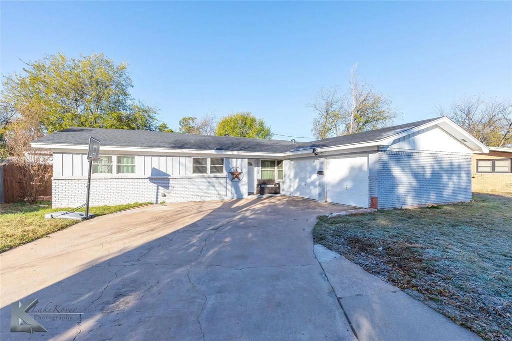2310 Hollis Drive, Abilene