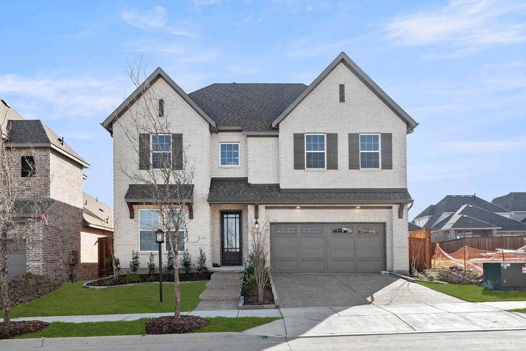 1024 Golden Galaxy Way, Wylie
