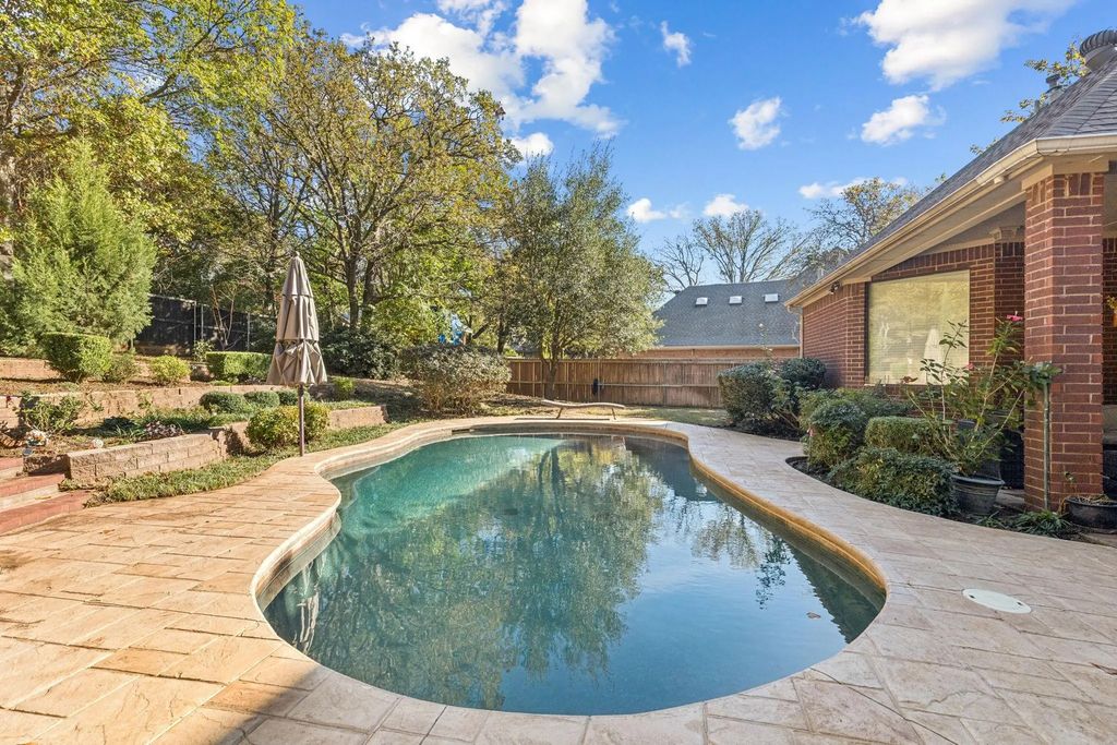 3825 Montecito Drive, Denton