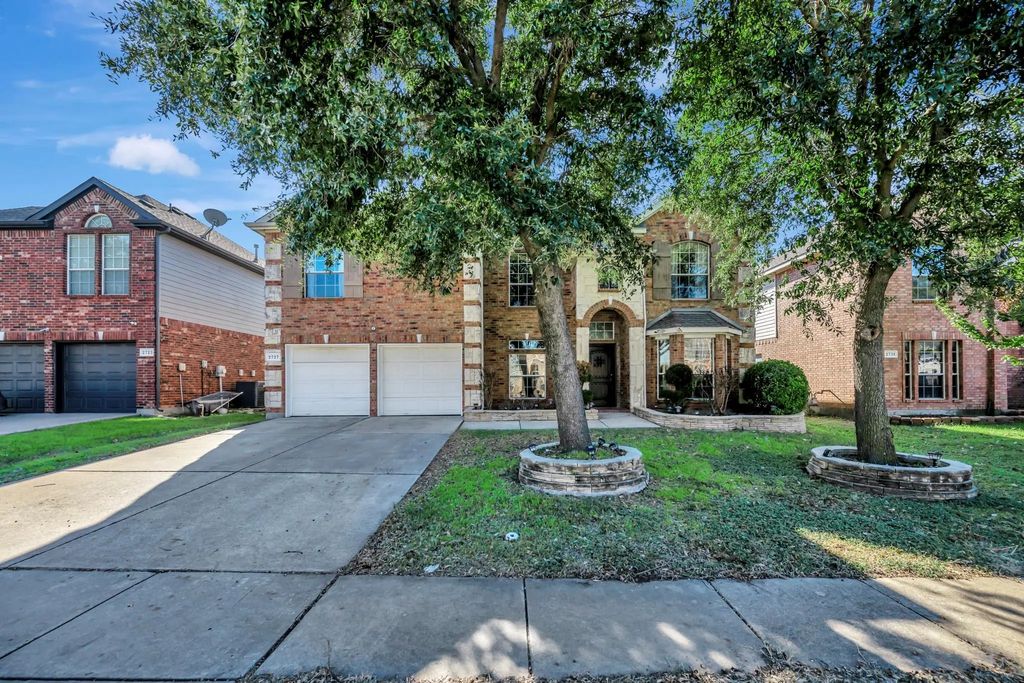 2727 Gillespie Court, Grand Prairie